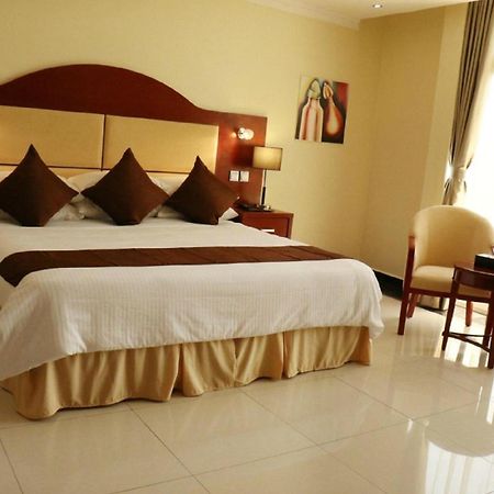 La Palisse Hotel Nyamata คิกาลี ภายนอก รูปภาพ
